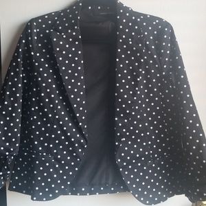 Amanda and Chelsea blazer